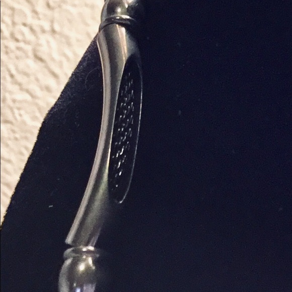 Necklace with Mesh Peek-Throughs - Picture 5 of 5